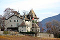 Le château du Crest, situé sur la commune de Jussy.