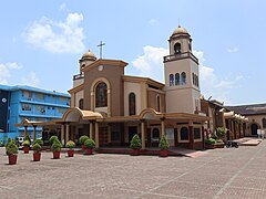 San Antonio de Padua Church Iriga side view