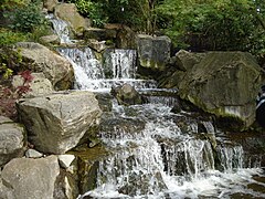 Cascada en parque Holland