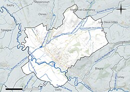 Carte en couleur présentant le réseau hydrographique de la commune