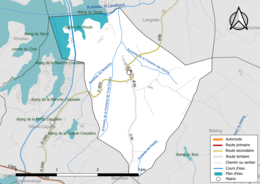 Carte en couleur présentant le réseau hydrographique de la commune