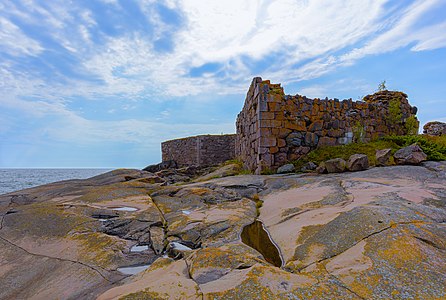 Hangon Gustavsvärnin linnoitus- ja majakkasaari 21. elokuuta 2016, Teuvo Salmenjoki