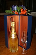 Édition spéciale Champagne et flûte avec coffret.