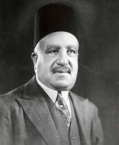 طلعت حرب (25 نوفمبر 1867 - 13 أغسطس 1941) اقتصادي ومفكر مصري، كان عضوًا بمجلس الشيوخ المصري، وهو مؤسس بنك مصر ومجموعة الشركات التابعة له.