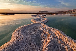 זריחה בים המלח (תמונה זוכה בתחרות ויקיפדיה אוהבת אתרי מורשת 2016)