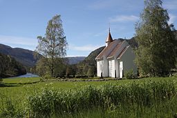 Tovdals kyrka och Tovdalselva