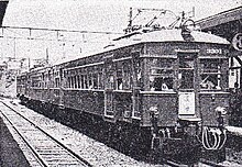 金山橋（現・金山）に停車するモ3300形3301（2代、元愛電デハ3305）