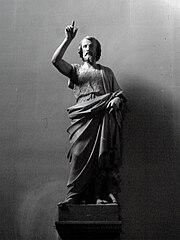 Statue de saint Jean Baptiste.