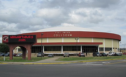 Fant–Ewing Coliseum exterior, November 2011