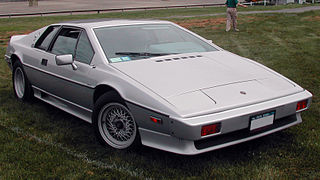 Lotus Esprit HC (1987).