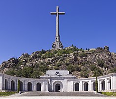 La Valle de los Caídos, à San Lorenzo de El Escorial, près de Madrid. (définition réelle 6 500 × 5 558)