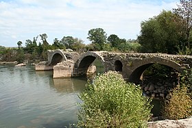 Image illustrative de l’article Pont romain de Saint-Thibéry