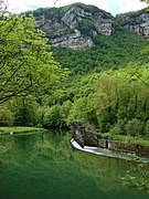 La digue à Saint-Rambert-en-Bugey.