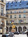 L'hôtel vu de la rue de Rivoli.