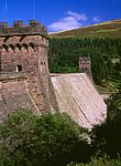 File:Derwent Dam.jpg (Derwent Dam)