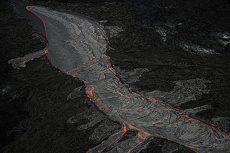 Pāhoehoe lava at Fissure vent, by Mila Zinkova