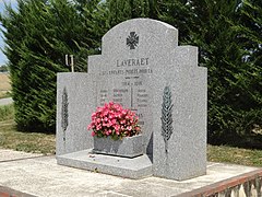 Le monument aux morts.