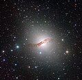 Imagen de NGC 5128 tomada por el ESO.