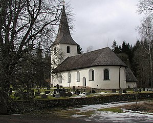 Kyrkan från sydöst.