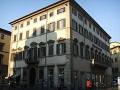 Il palazzo delle Cento Finestre ex sede Rai