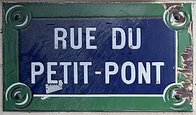 Voir la plaque.