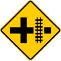 P-8-5 Level crossing with crossroads