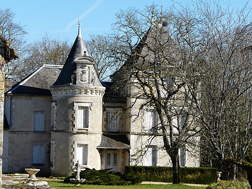 Schloss Château de Laubertie