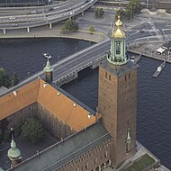 Vista aérea da Stadshuset (Câmara municipal de Estocolmo/ Prefeitura de Estocolmo)