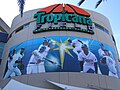 Ein Eingang des Tropicana Field (2008)