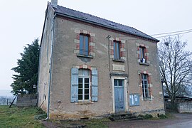 The town hall in Vesvres