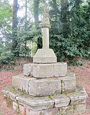 Chapelle de Lochrist : le calvaire.