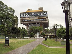 Biblioteca Nacional de la República Argentina (Clorindo Testa, 1992).