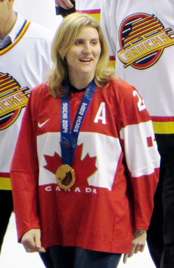 Hayley Wickenheiser vuonna 2014.