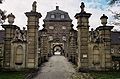 April 2011 - Portal und Torhaus von Schloss Lembeck