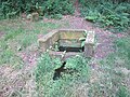 La fontaine de Saint-Cado (située en contrebas à quelques centaines de mètres de la chapelle).