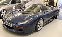 Uno dei soli 50 esemplari della XJR-15 (1990).