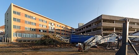 Le centre hospitalier de Belfort lors de sa démolition en 2018.