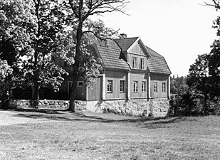 Lagnö gårds huvudbyggnad (norra flygeln) på 1960-talet.