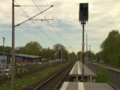 Neuer Haltepunkt Oldenburg-Wechloy, noch mit Signal im Bahnsteigbereich (2015)