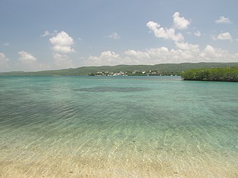 Sector San Jacinto seen from Cayo Aurora