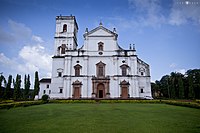 Built in 1562, Se Cathedral is an example of the Portuguese-Manueline style of architecture.[168][169]