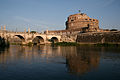 Rome, Pont et château Sant'Angelo]] .