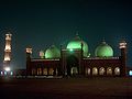 Image 6Badshahi Mosque built under the Mughal emperor Aurangzeb in Lahore, Pakistan (from Culture of Asia)
