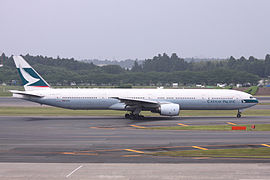 Boeing 777-300