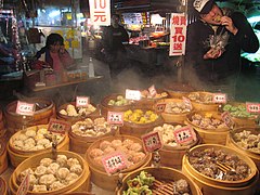 ... not a food cart, but yum, dim sum!