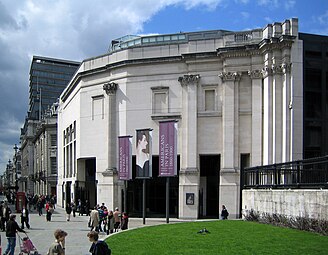 Sainsbury Wing, National Gallery, London, by Robert Venturi, 1987-1991[127]