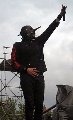 Крис Фен в составе Slipknot на фестивале Sonisphere, 2009 год