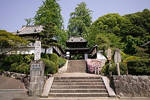 寺院正面