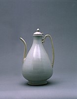 White Porcelain Bottle-shaped Ewer, late 15th century AD