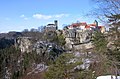 Blick vom sogenannten Ritterfelsen über den Bärengarten zur Burg